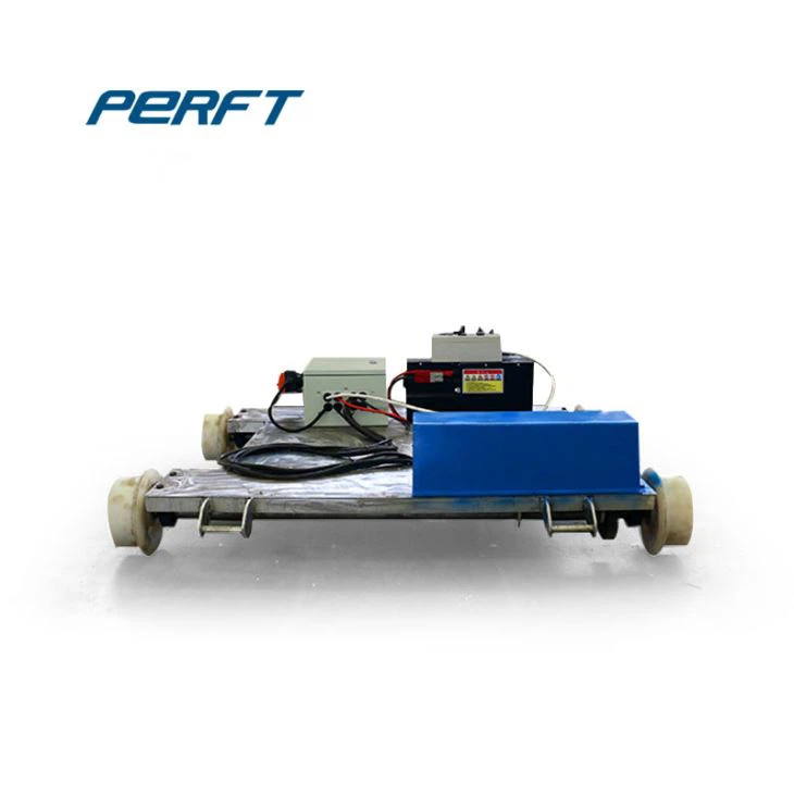 Running-type Rail Flaw Detector