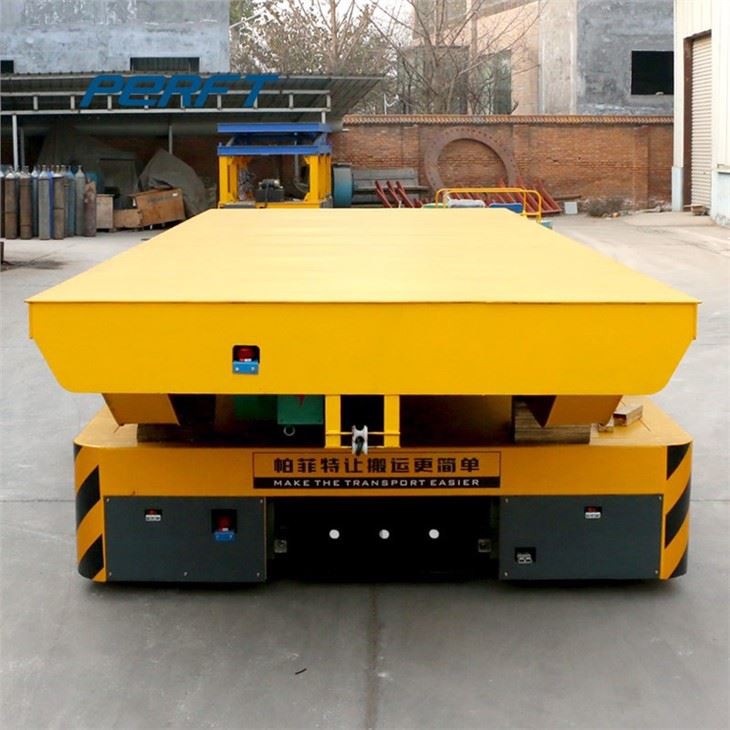 Towed Material Transfer Cart